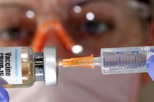 Mỹ-Trung Quốc 'so găng' sản xuất vaccine ngừa Covid-19: Kẻ tám lạng, người nửa cân