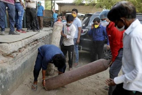 Chuyên gia lo ngại số ca mắc của Ấn Độ có thể nửa tỉ người