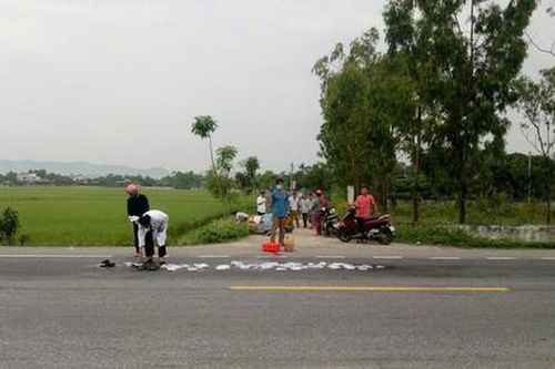 Truy tìm tài xế bỏ trốn sau khi đâm cụ ông 90 tuổi tử vong
