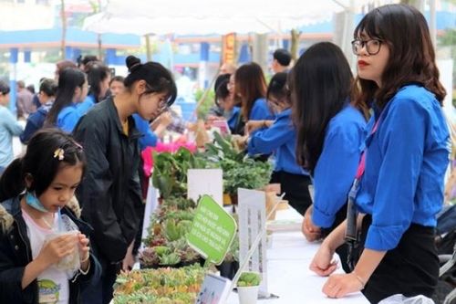 'Đổi rác lấy cây' - Lan tỏa lối sống xanh