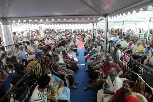 Dịch COVID-19: Nga và CH Séc quyết định hỗ trợ Ấn Độ