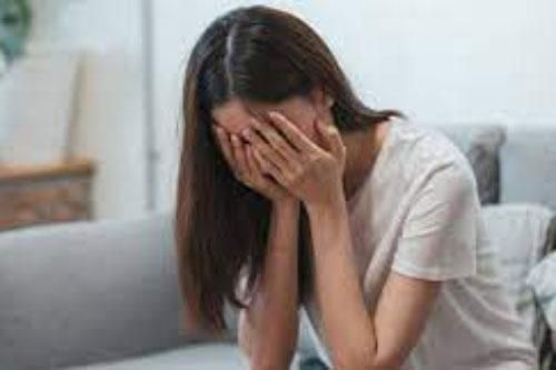 Sau đám cưới của tôi một tuần thì em trai bỗng sắm xe tay ga gần trăm triệu, biết nguồn gốc số tiền ấy mà tôi nghẹn đắng