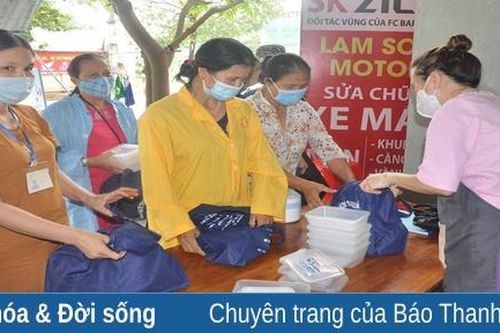 Những bữa cơm chay ấm lòng người