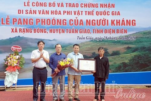 Công bố, trao Chứng nhận di sản văn hóa phi vật thể quốc gia đối với Lễ Pang Phoóng của dân tộc Kháng