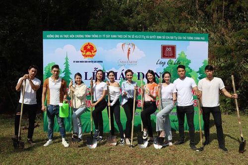 Miss Earth Việt Nam trồng cây hưởng ứng Đề án trồng 50 triệu cây xanh trên địa bàn tỉnh Lâm Đồng