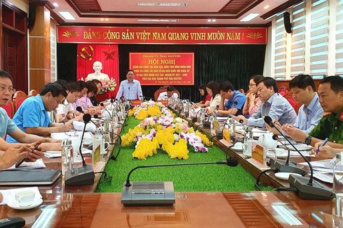 Kiểm tra công tác dân vận, tình hình nhân dân