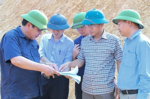 Quảng Bình: Đẩy nhanh tiến độ sớm hoàn thành Khu tái định cư bản Sắt