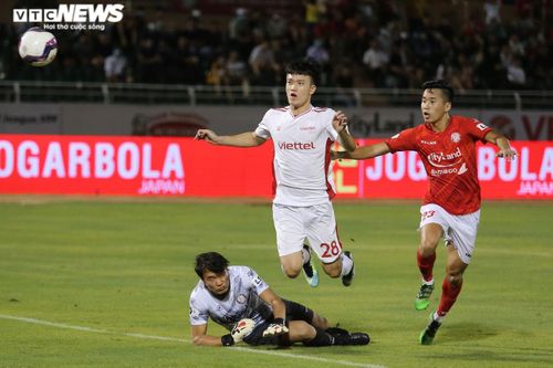 Bùi Tiến Dũng không giữ sạch lưới, HLV Polking vẫn hài lòng
