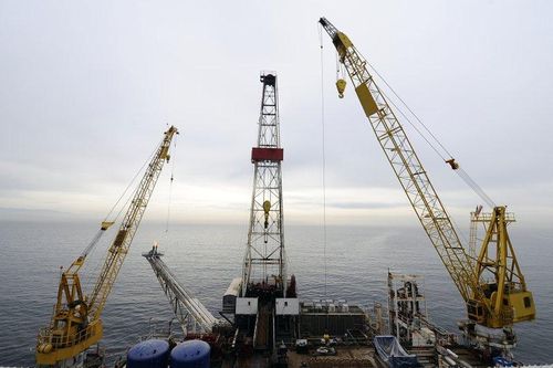 OPEC+ nới lỏng chính sách giảm sản lượng dầu từ đầu tháng 5