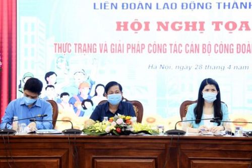Đề xuất nhiều giải pháp nâng cao chất lượng cán bộ công đoàn Thủ đô