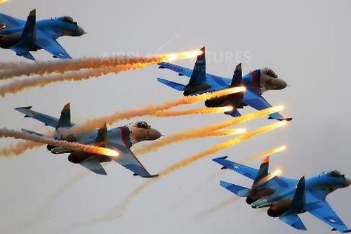 Không cần Su-30/35, chỉ cần Su-27SM3 Nga đã vượt trội không quân Ukraine