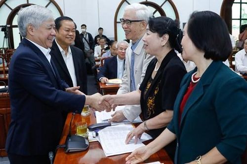 Non sông một dải, đoàn kết một lòng