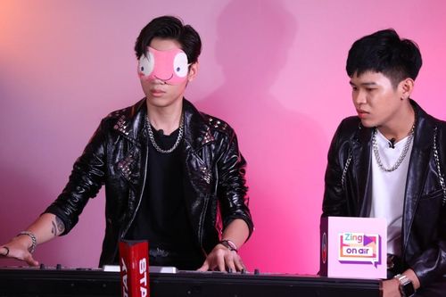 K-ICM bịt mắt, đàn 'Lạc trôi' của Sơn Tùng M-TP