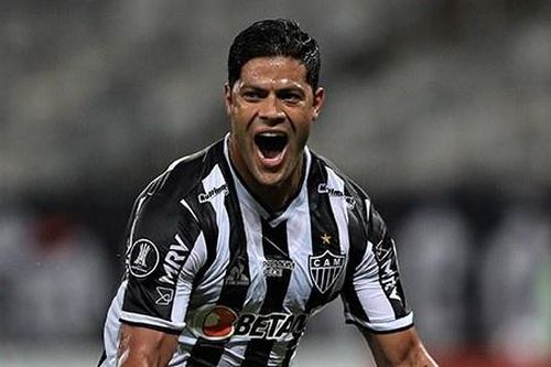Hulk lập cú đúp bàn thắng tại Copa Libertadores