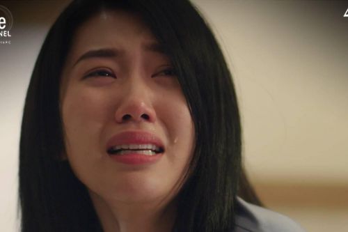 'Cây táo nở hoa': Lam (Kim Nhã) tự tử, Châu bị đuổi việc