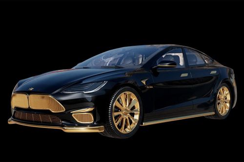 Tesla Model S phiên bản mạ vàng có giá ngang siêu xe
