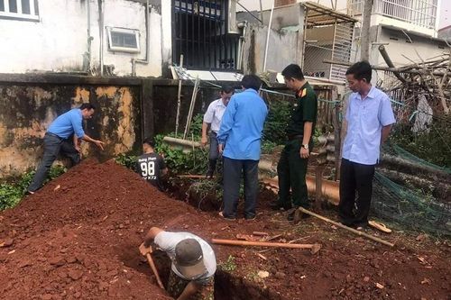 Những người lính băng rừng, vượt suối tìm 'đồng đội' trong thời bình