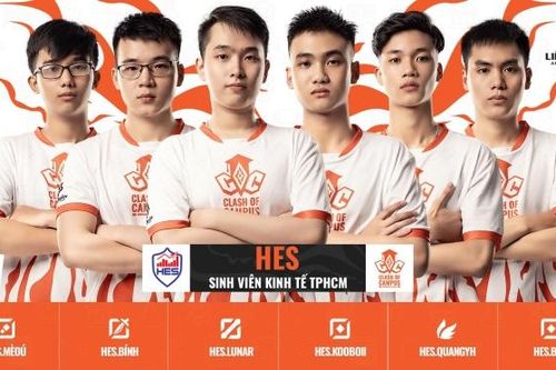 Giải đấu sinh viên lớn nhất 2021 Clash of Campus đã tìm được 4 cái tên xuất sắc nhất bước chân vào vòng Playoffs