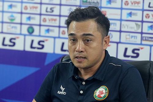 HLV Đức Thắng: 'Bình Định lọt TOP 6 là điều hạnh phúc'