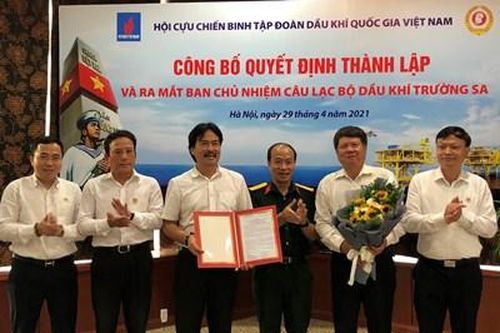 Thành lập Câu lạc bộ Dầu khí Trường Sa
