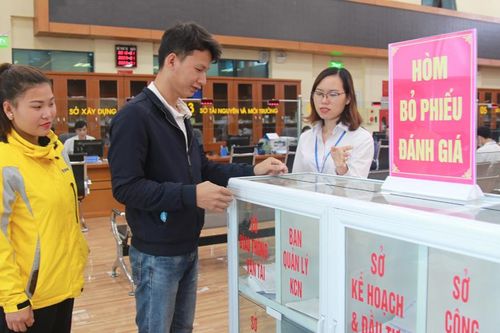 Bắc Giang phát động phong trào thi đua 'Nụ cười công sở'