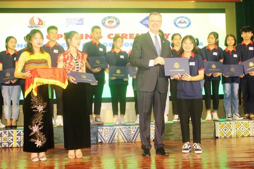 Thanh Hóa: Phối hợp với IIG Việt Nam tổ chức thi TOEFL
