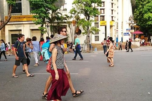 Nhìn từ dịch Covid-19 ở Ấn Độ, nghĩ về trách nhiệm xã hội trong kỳ nghỉ lễ