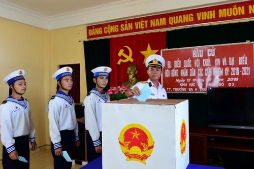 Một số khu vực tại huyện đảo Trường Sa được bỏ phiếu bầu cử sớm
