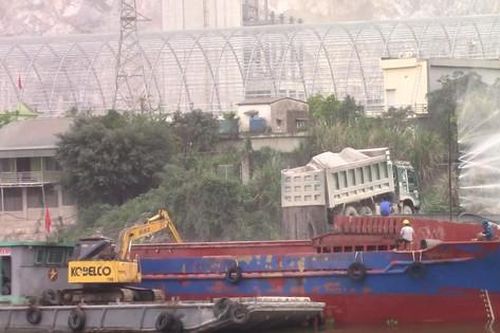Vì sao các biện pháp ngăn chặn 'làm luật' chưa được áp dụng?