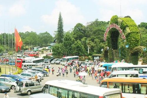 Đà Lạt tạm ngưng phố đi bộ, cấm xe tải ở 14 tuyến đường