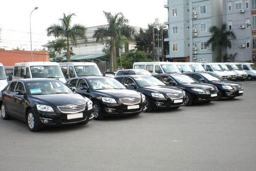 Thủ tục mua bán xe ô tô cũ gồm những gì?