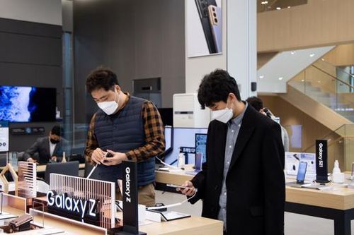Samsung lãi lớn nhờ bùng nổ nhu cầu đồ điện tử
