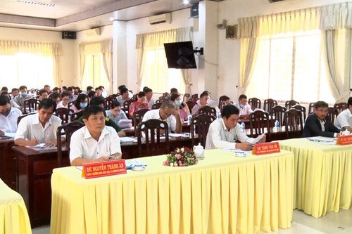 Phú Tân triển khai kế hoạch tiếp xúc cử tri vận động bầu cử
