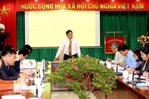 Khối thi đua Mặt trận - Đoàn thể ký kết giao ước thi đua 2021