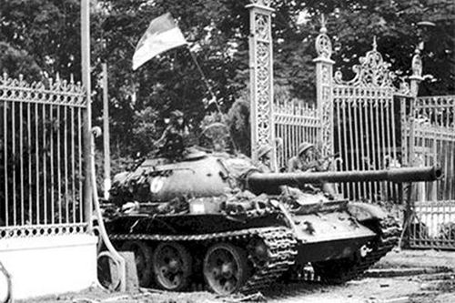 Ngày 30/4/1975, Chiến dịch Hồ Chí Minh toàn thắng