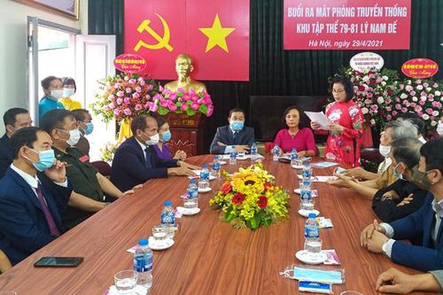 Ra mắt Phòng truyền thống khu tập thể 79-81 Lý Nam Đế