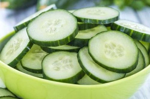 5 thay đổi xảy ra với cơ thể cực nhanh khi ăn dưa chuột mỗi ngày