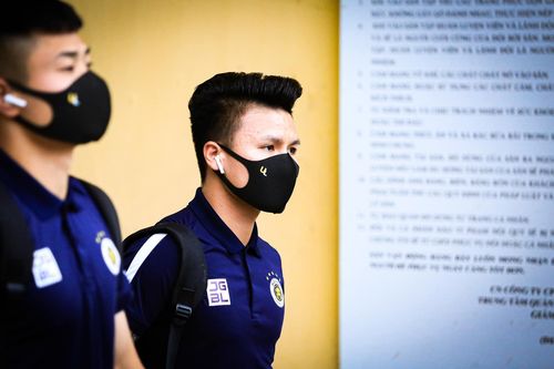 Vòng 12 V.League 2021: HAGL tách tốp, SLNA gặp khó