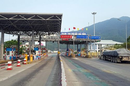 Thừa Thiên Huế kiến nghị lùi thời gian tăng phí qua hầm Hải Vân