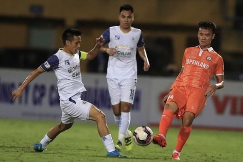Hà Nội FC từ đua vô địch đến trụ hạng: Chuyện khó tin nhưng có thật