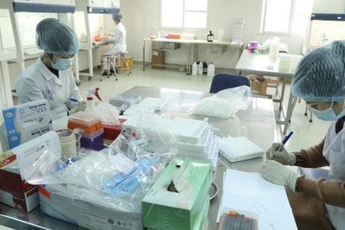 Dịch Covid-19: Sáng 30/4, ghi nhận 3 ca mắc trong nước và 1 ca nhập cảnh