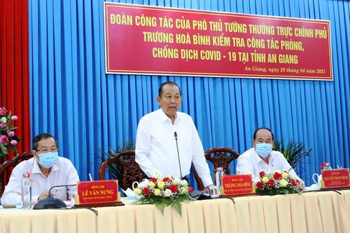 Địa phương phòng dịch hiệu quả nêu hàng loạt kiến nghị với Phó Thủ tướng