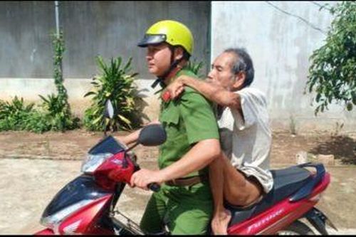Hỗ trợ người dân làm căn cước công dân