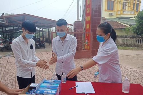 Bắc Giang: Các phòng GD&ĐT rà soát, khai báo y tế người về từ vùng có dịch