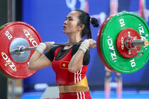 Cử tạ Việt Nam trước ngưỡng cửa Olympic 2020: Án phạt vẫn treo lơ lửng