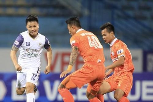 Sân Hàng Đẫy, Hà Tĩnh, Quy Nhơn không đón khán giả lượt 12 V-League vì COVID-19