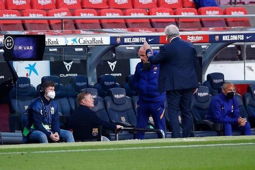 Koeman nói gì khi bị đuổi khỏi sân trận Barca thua sốc Granada