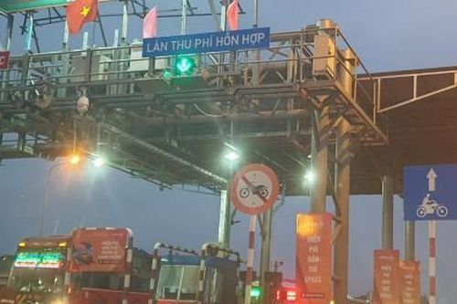 QL 14 ùn tắc kéo dài, trạm thu phí Đức Long Gia Lai BOT Đắk Nông vẫn 'tận thu' không xả trạm