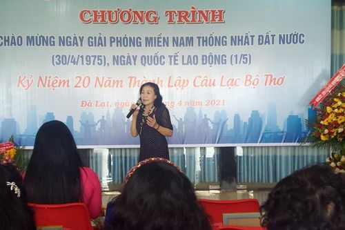 Giao lưu thơ nhạc mừng 46 năm đất nước thống nhất