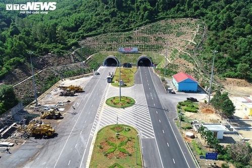 Hầm Hải Vân tăng phí kịch khung: Huế kiến nghị Bộ GTVT lùi thời gian thu